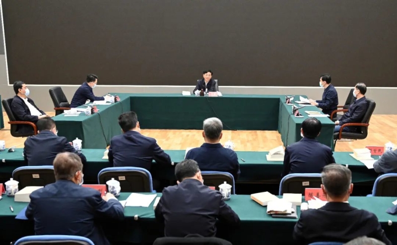 生态环境部党组学习贯彻习近平新时代中国特色社会主义思想主题教育第一期读书班开班
